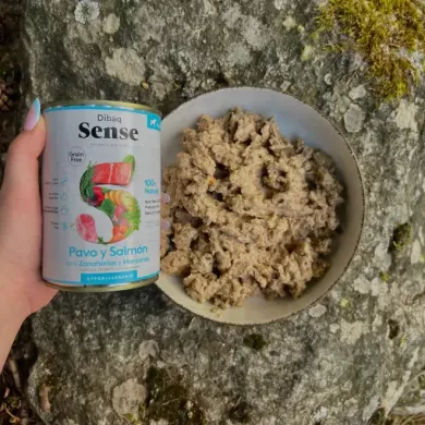 Los 7 beneficios de la comida húmeda natural para tu perro